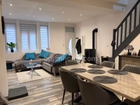 maison entièrement rénovée