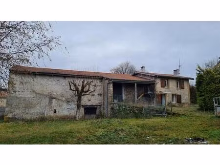 tarentaise 42660 dans un hameau paisible au dessus de rochetaillée ferme rénovée en 2010 s