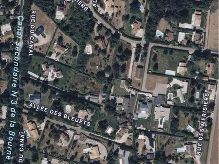 terrain 2000m2 montélier les grands bois