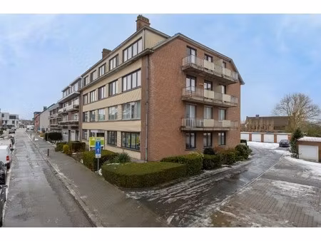 optie gunstig gelegen appartement met garage en 3 slaapkamers
