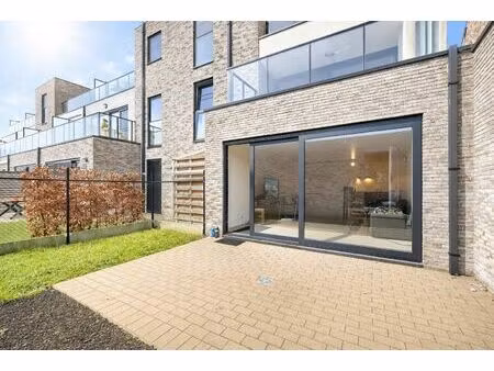 centraal gelegen appartement in het hart van westrozebeke