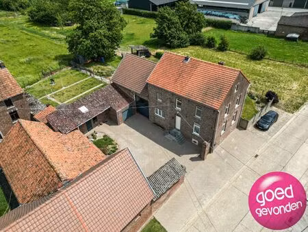 hoeve met woning 4 slk - tuin - terras - wei - schuren