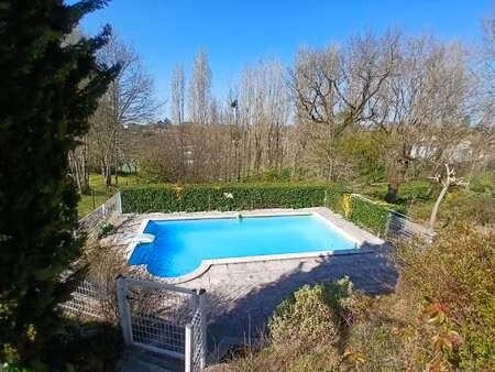 maison de ville contemporaine avec piscine