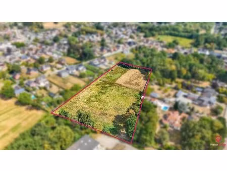 prachtig stuk recreatiegrond met privacy voor rustzoekers!