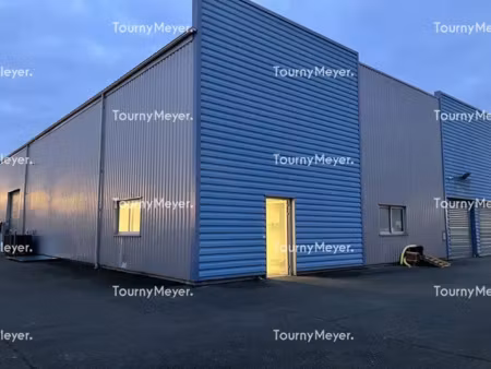 local d'activites a vendre