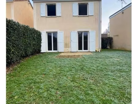 maison indépendante - 3 chambres