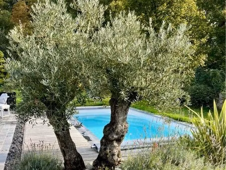 superbe longère rénovée avec piscine