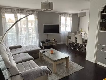 bel appartement f3/f4