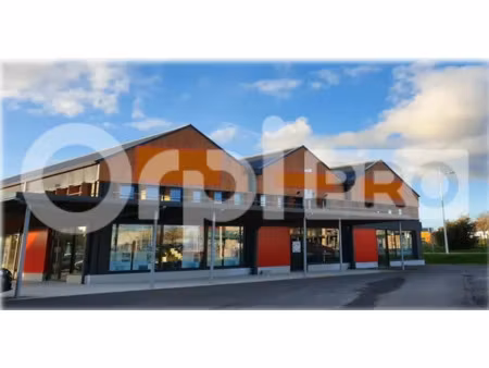 local commercial a louer