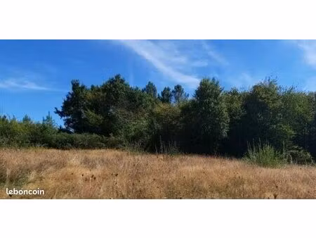 terrain 1 784 m² sorges