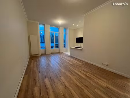 t3 86m2 entierement renove - tourcoing centre