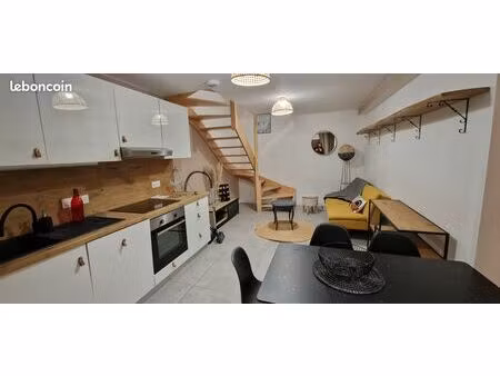 t3 meublé triplex de 48 m² utiles  neuf  secteur calme