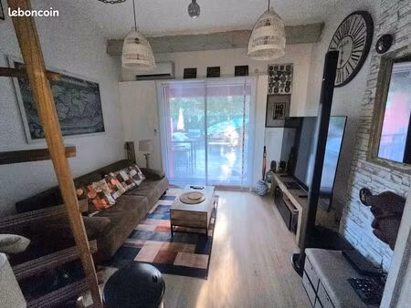 mazet t2 avec terrasse plein sud