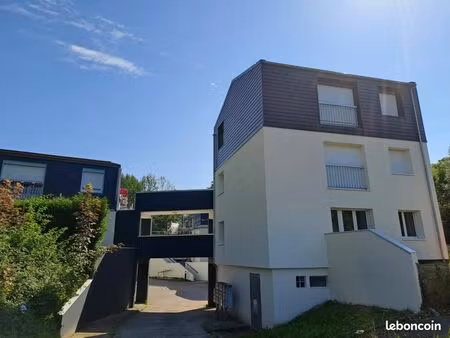 maison 3 pièces 65 m²