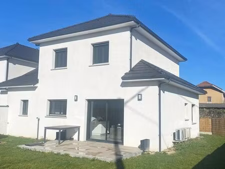 maison neuve 4 chambres sauvagnon