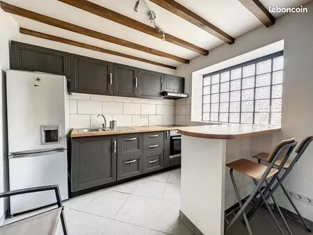 studio 27m2 + potentiel duplex 30m2