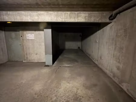 parking à vendre 15 m² - grenoble (38) - 15 000€