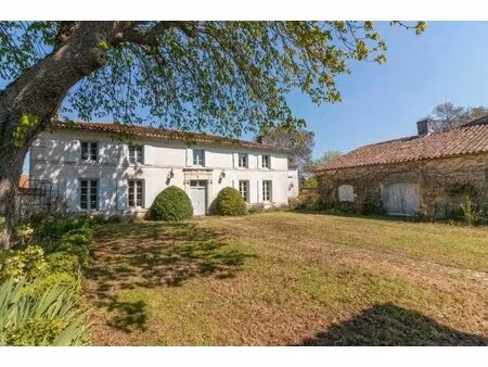 belle maison de campagne du 18ème siècle