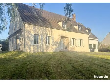 vente maison 227 m² verneuil-en-halatte