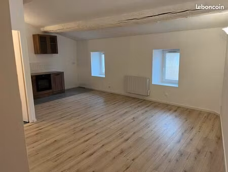 appartement t2 - à calvisson