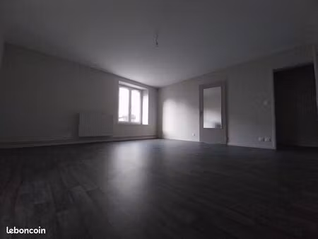 appartement 3 pièces 84 m²