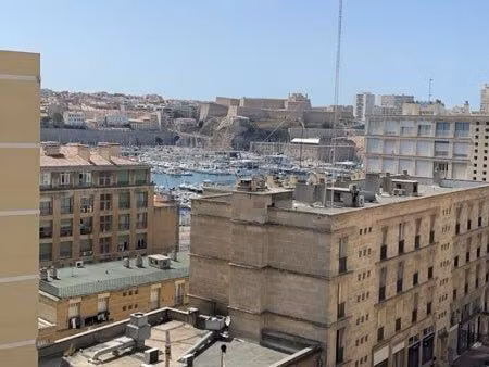 studio au vieux port de marseille
