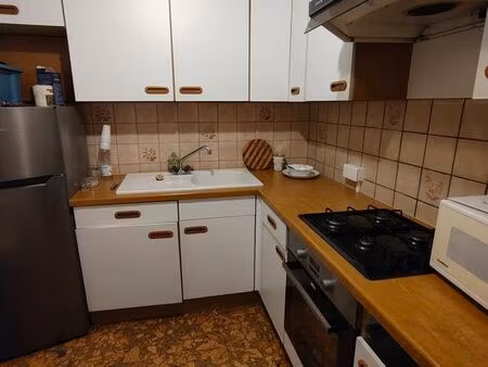 f2 à la petite hollande