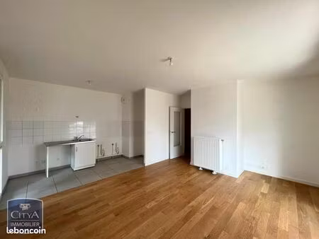appartement 2 pièces 51 m²