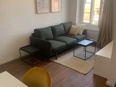 t2 meublé hyper centre