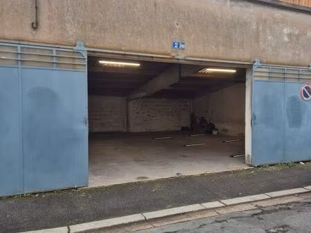 location place de parking