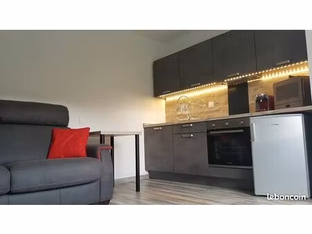 studio meublé 23 m2 avec parking + petit box