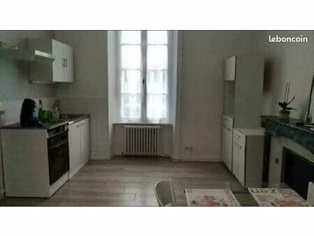 appartement à ernee