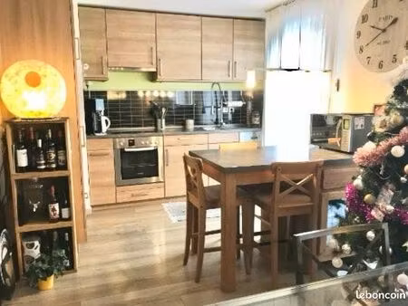 appartement 3 pièces 75 m²