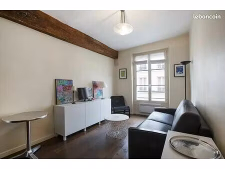 studio meublé de 25m² à paris