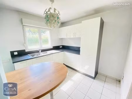 maison 4 pièces 82 m²