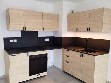 t2 + terrasse+ garage