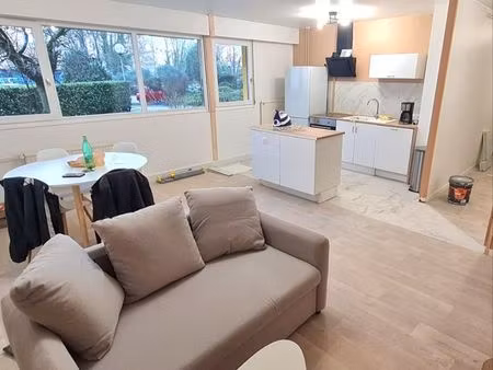 t2 53m2 chauffage et eau inclus