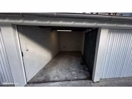 box 15 m2 à louer aubervilliers