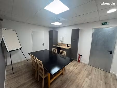 à louer – local professionnel mixte bureaux + stockage – 140 m² – marcilly-d’azergues (693