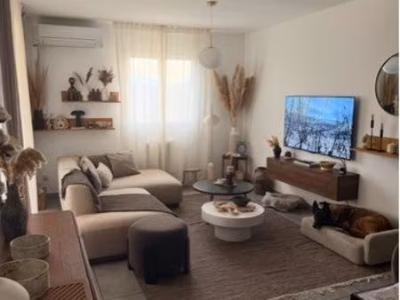 grand f2 à louer à l’année