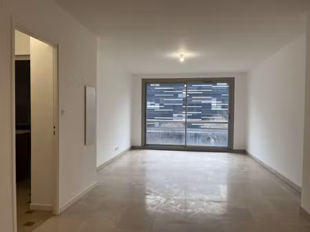 location appartement 3 pièces 91m² marseille 8ème