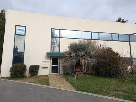 location local professionnel 109m² les pennes mirabeau 13170
