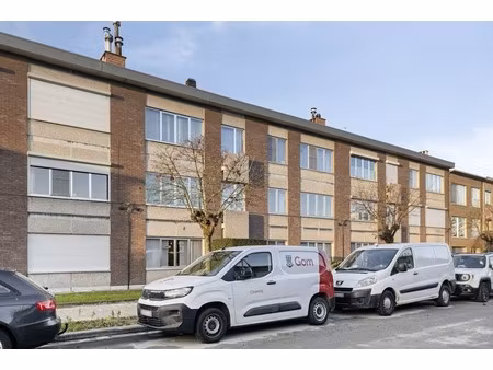 appartement te koop in wilrijk met 2 slaapkamers