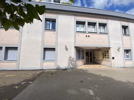 achat local professionnel 82m² beaune 21200