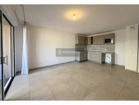 vente appartement 2 pièces 49 m2 à fréjus