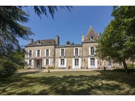 splendide maison en pierre avec maison d'amis et piscine