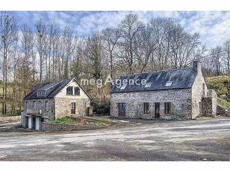 vente bureaux et commerces à saint-senier-sous-avranches (50300) : à vendre / 1044m² saint