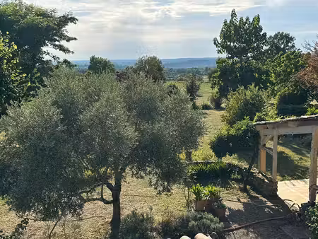 maison en pierres et gite