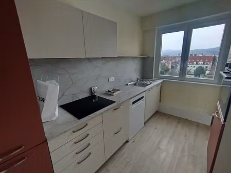 location appartement 4 pièces 73m²