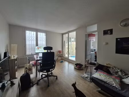 location appartement 2 pièces 52m² villeneuve d ascq 59650